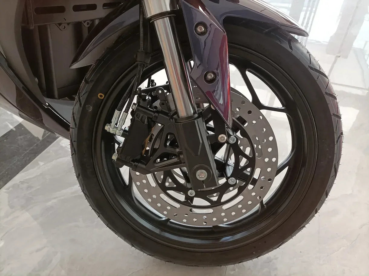 Full Size Sport Powerful 10000W Custom Electric Scooter Motorcycle