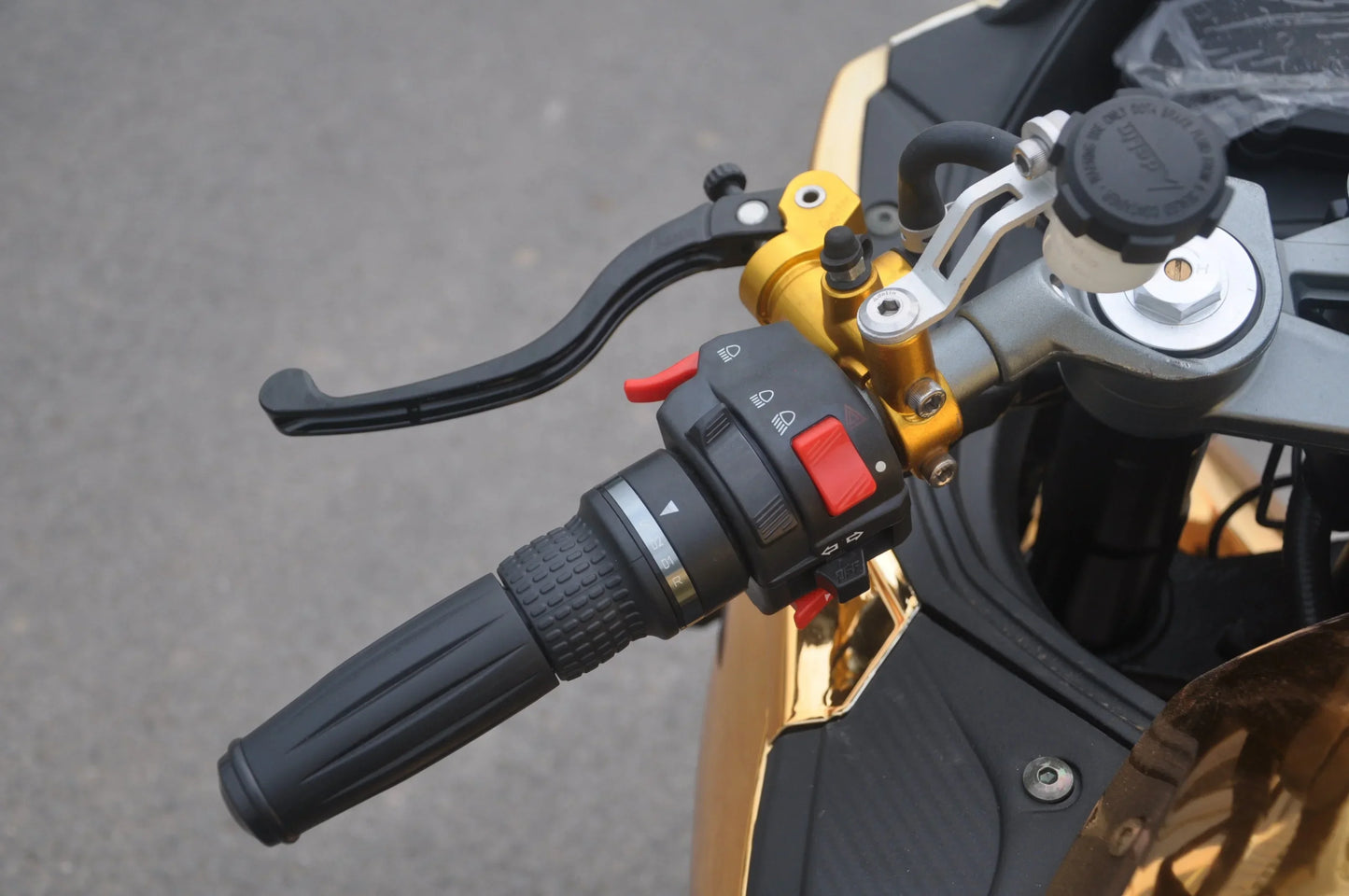 8000W central motor for electric bicycles and motorcycles with a range of 250km