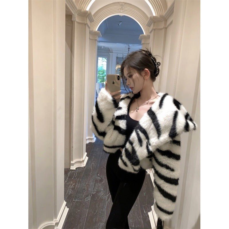 Heavy Industry Large Lapel Zebra Pattern Environmental Protection Fur Short Coat