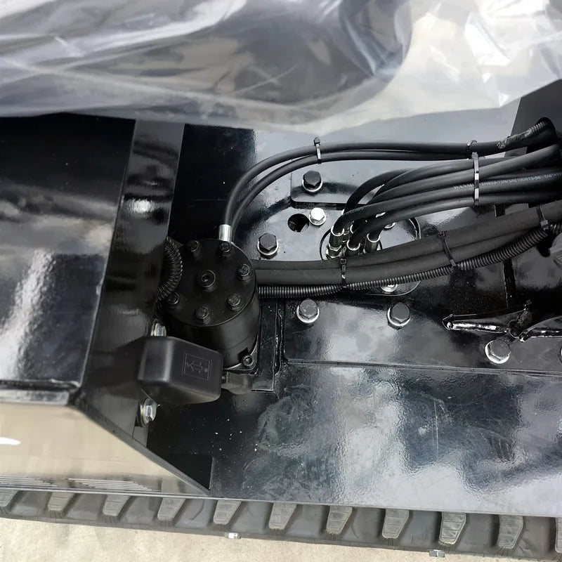 Fast delivery 800kg earth moving machinery garden mini crawler excavator factory shipment