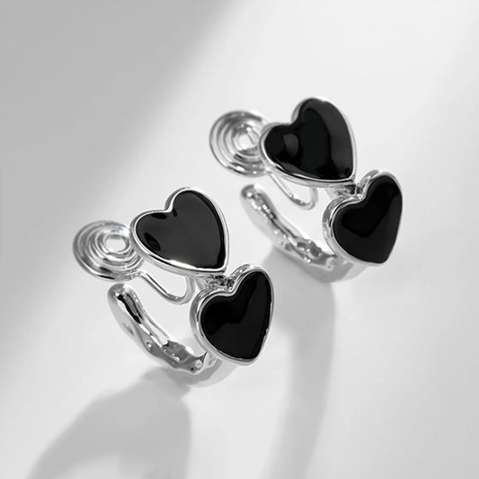 Retro Black Enamel Heart Shaped Hoop Mosquito Coil Clip on Earrings Without Ear Hole Punk Cold Wind Temperament Ear Clip Jewelry
